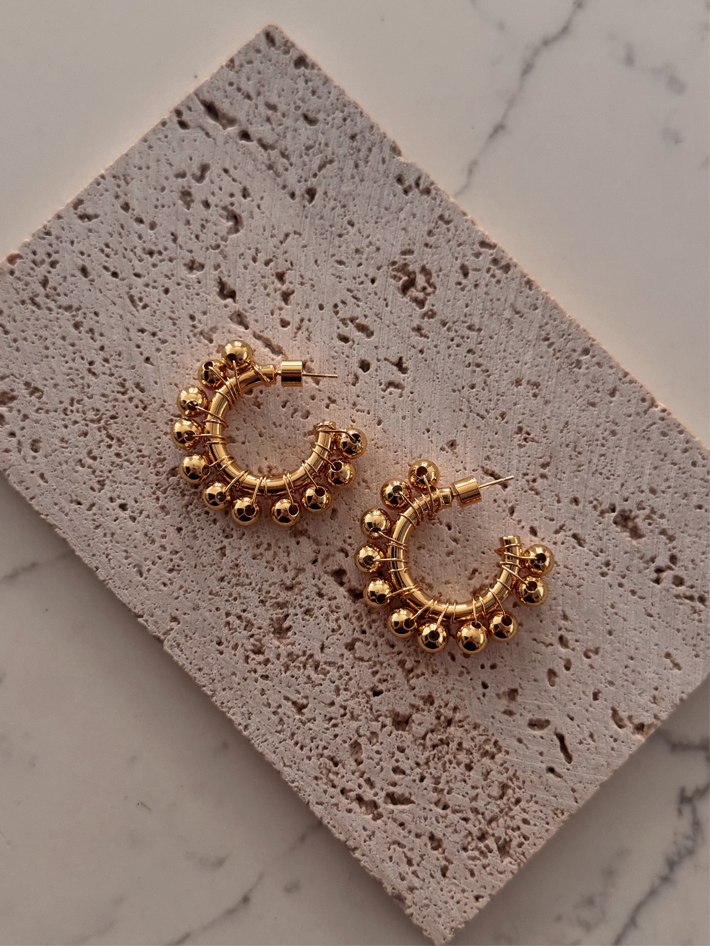 dori hoops