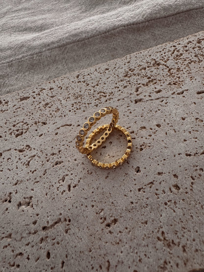zoe ring